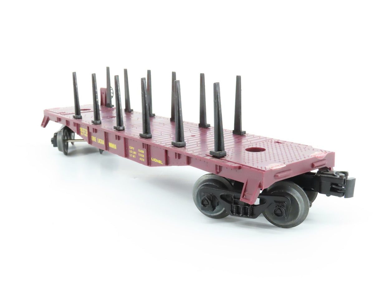 O Gauge 3-Rail Lionel 6-16373 EL Erie Lackawanna Flatcar w/ Stakes &amp; Load 16373