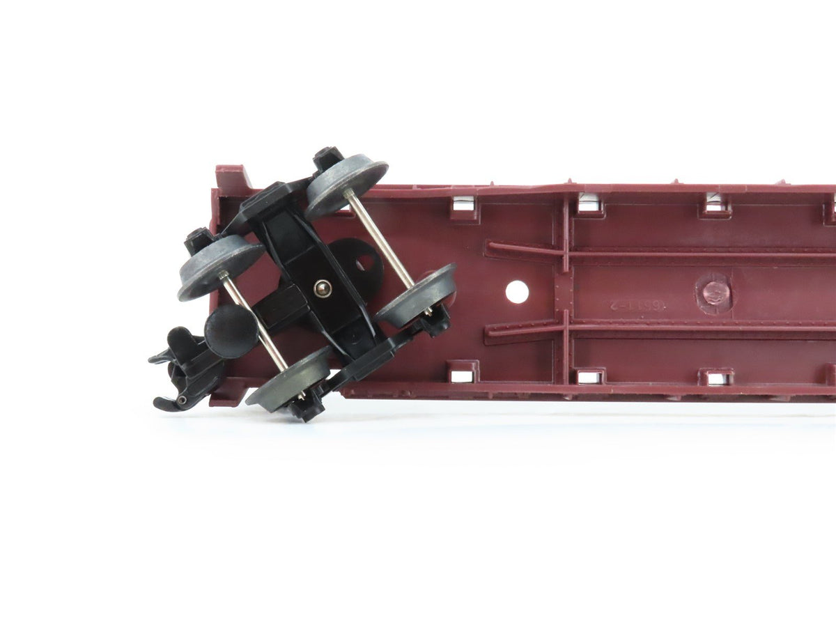 O Gauge 3-Rail Lionel 6-16393 WC Wisconsin Central Flatcar with Bulkheads 16393