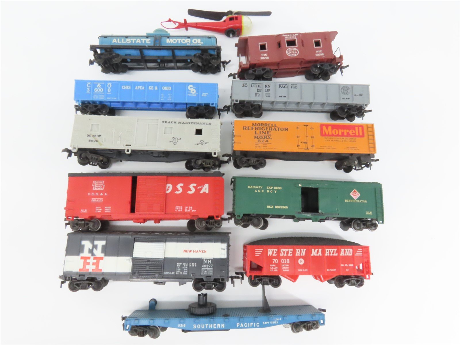 Lot of 11 HO Scale Marx & Gilbert DSSA/NH/C&O/WM/NYC Gondola, Tank & Boxcars