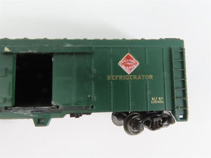 Lot of 11 HO Scale Marx & Gilbert DSSA/NH/C&O/WM/NYC Gondola, Tank & Boxcars