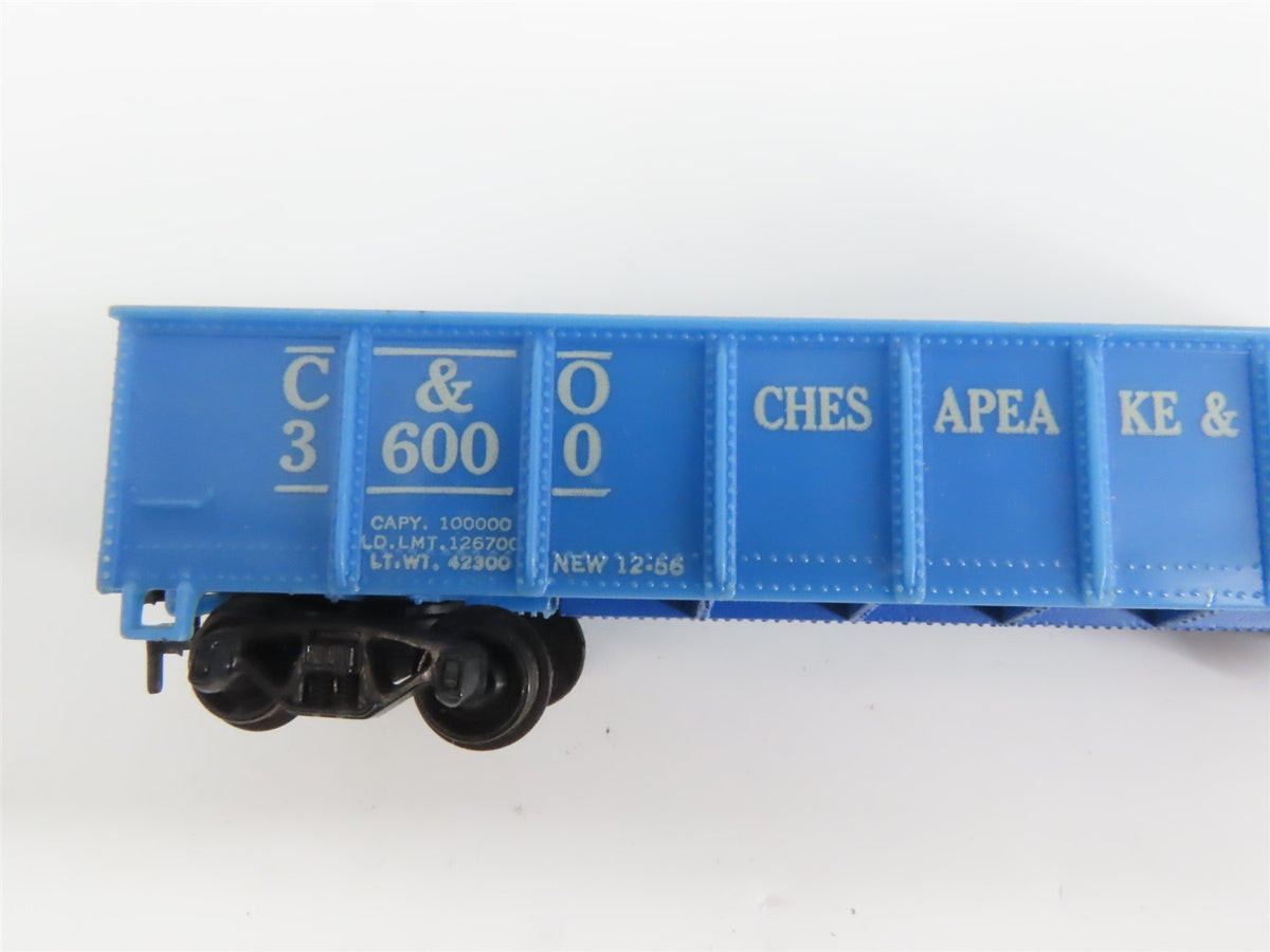 Lot of 11 HO Scale Marx &amp; Gilbert DSSA/NH/C&amp;O/WM/NYC Gondola, Tank &amp; Boxcars