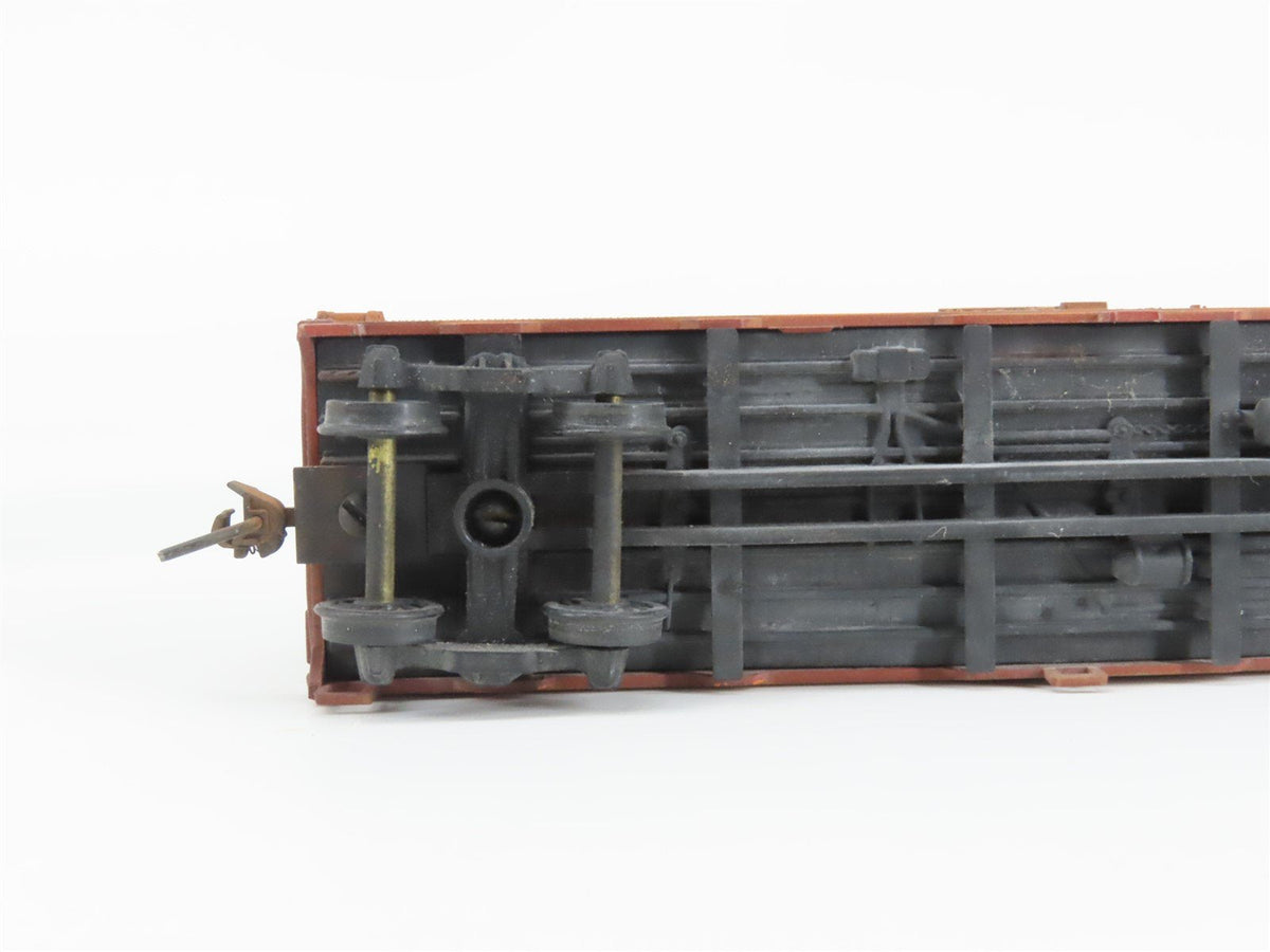Lot of 3 HO Scale Walthers PFE Pacific Fruit Express Reefer Cars WEATHERED