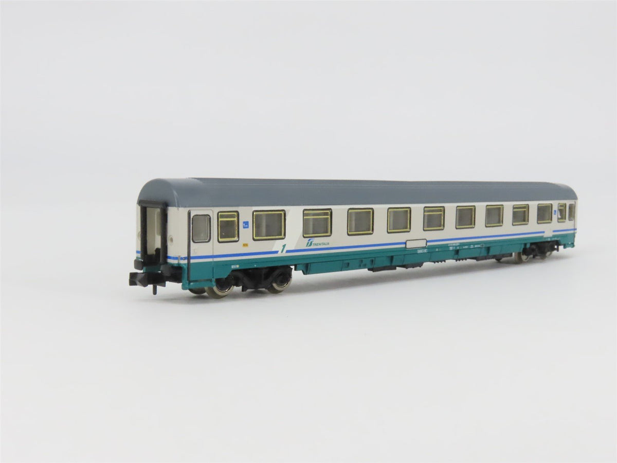 N Scale Roco N24434 FS Trenitalia 1st Class Coach Passenger Car