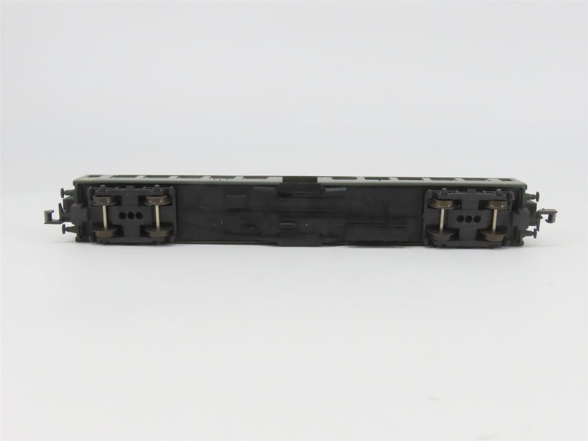 N Scale Roco 02273A SNCF Railway 2nd Class Coach Passenger #20-47852