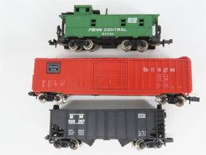 LOT of 11 N Scale MRC DTI/CBQ/B&M/CNW/BAR Tank, Caboose, Hopper & Boxcars
