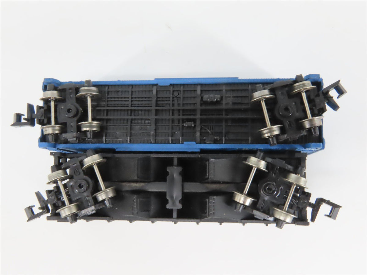 LOT of 11 N Scale MRC DTI/CBQ/B&amp;M/CNW/BAR Tank, Caboose, Hopper &amp; Boxcars