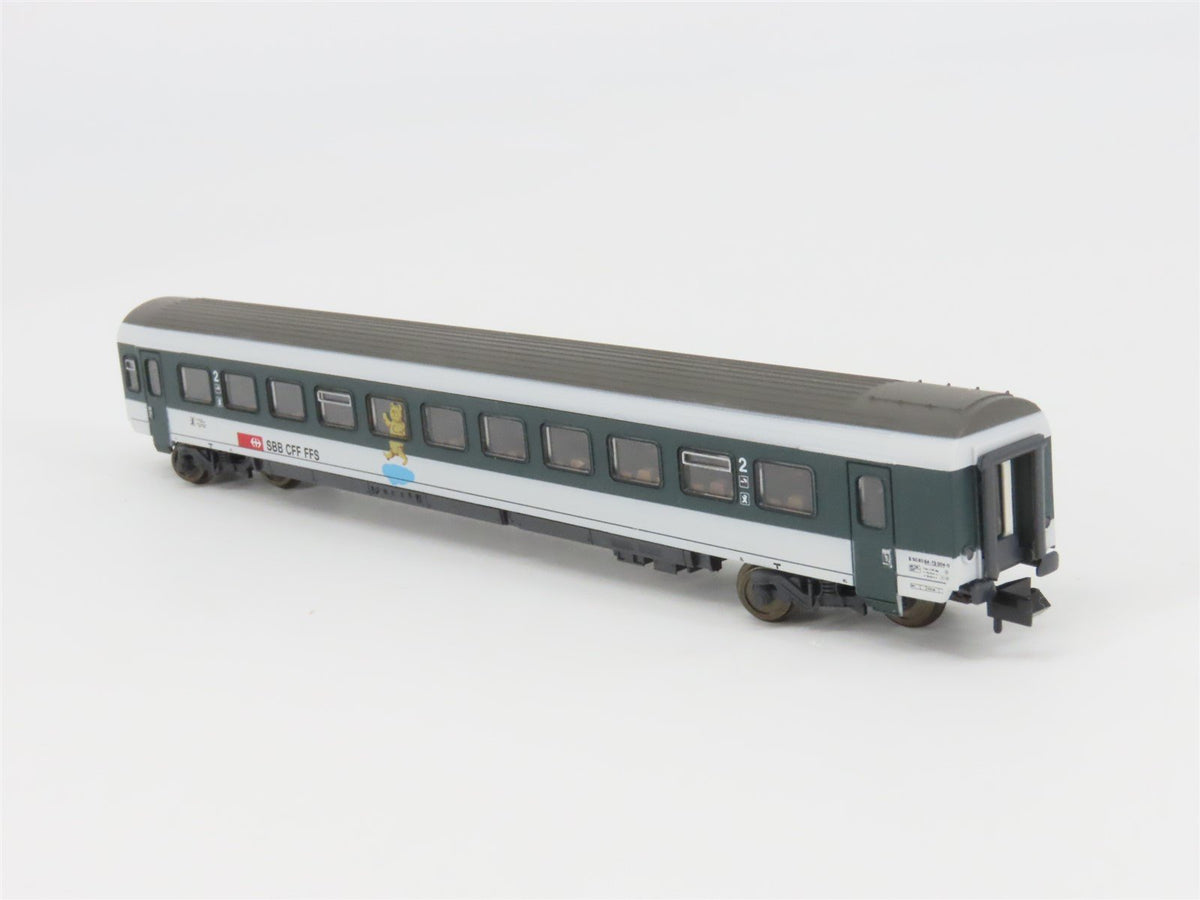 N Scale Roco 24337 SBB CFF FFS Bear Logo 2nd Class Coach Passenger #84-73004