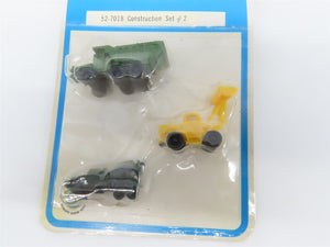LOT of 10+ N Scale Kato/Tomix Car, Trucks, People Figures & Sign Packs