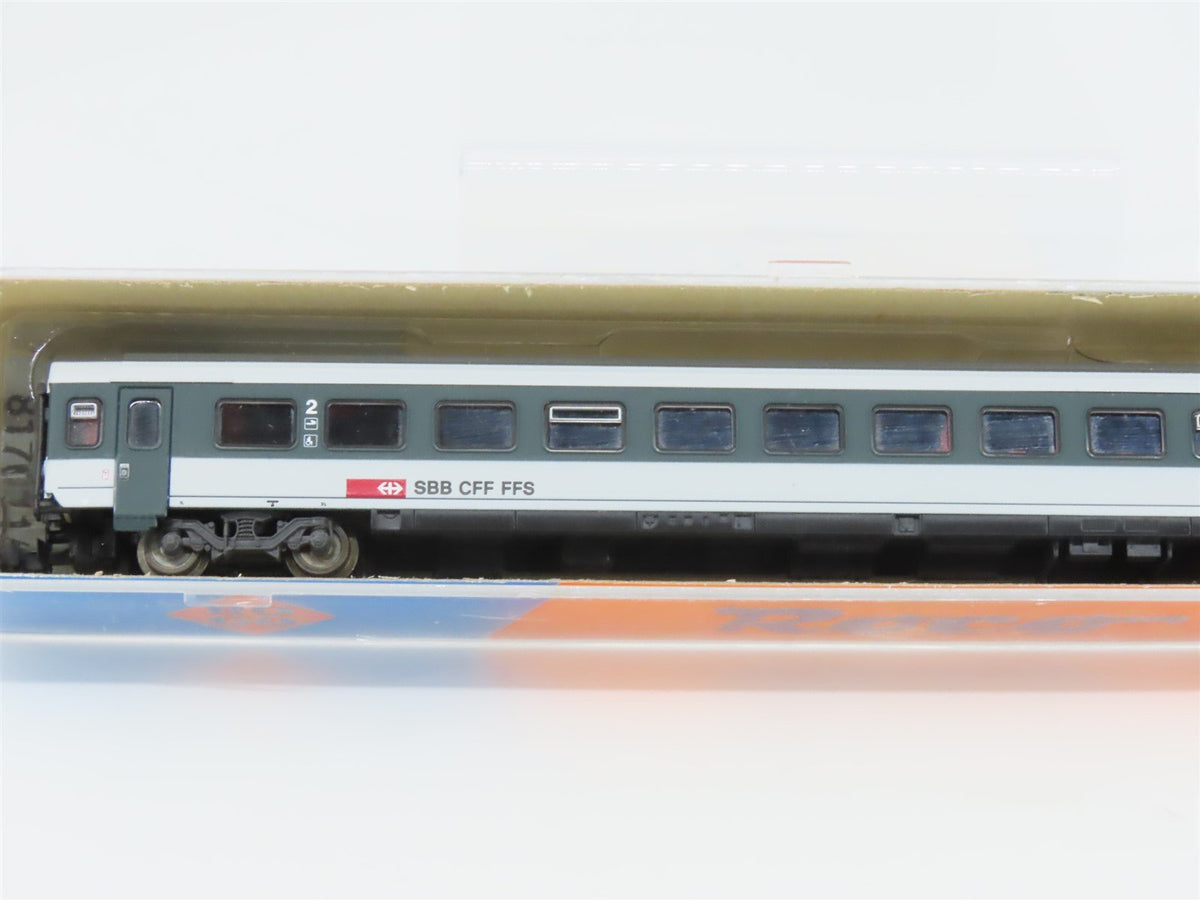 N Scale Roco 24275 SBB CFF FFS Swiss Federal Railways 2nd Class Coach Passenger