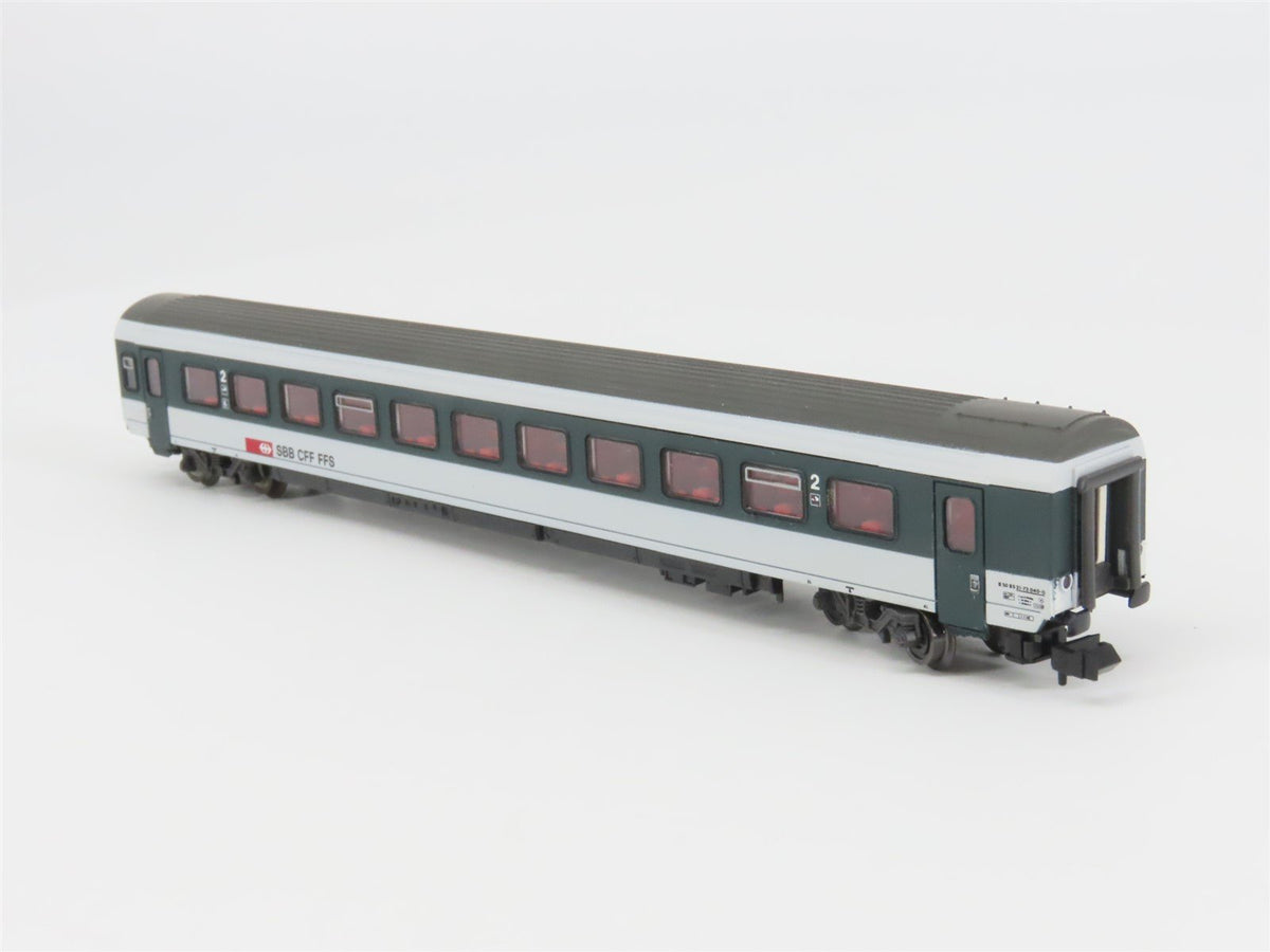 N Scale Roco 24275 SBB CFF FFS Swiss Federal Railways 2nd Class Coach Passenger
