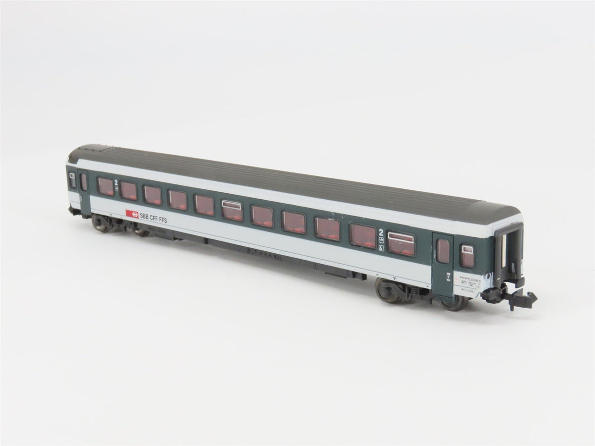 N Scale Roco 24275 SBB CFF FFS Swiss Federal Railways 2nd Class Coach Passenger
