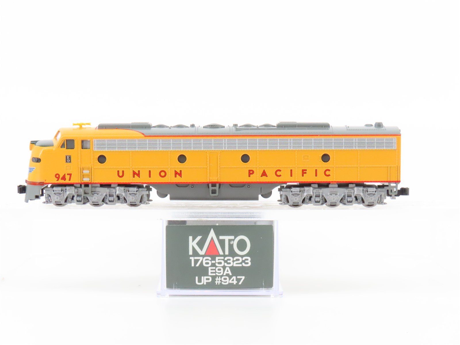 N Scale KATO 176-5323-LS UP Union Pacific E9A Diesel Loco #947 w/ DCC & Sound