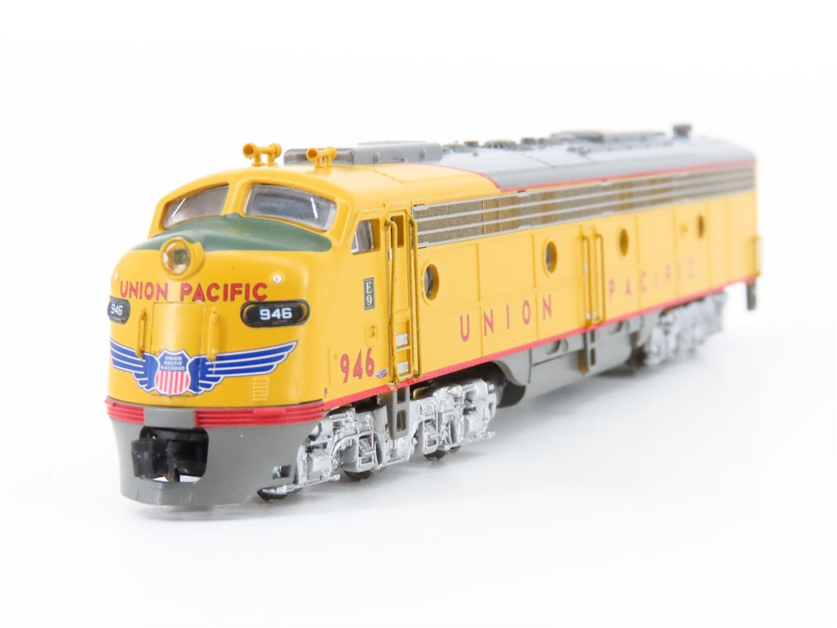 N Scale Broadway Limited BLI 3627 UP E9 A/B Diesel Loco Set w/ DCC &amp; Sound