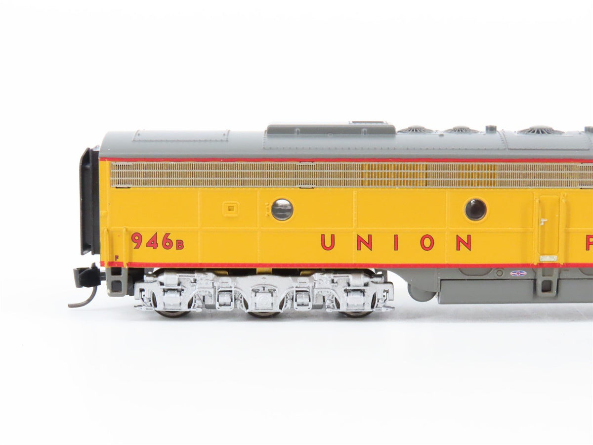 N Scale Broadway Limited BLI 3627 UP E9 A/B Diesel Loco Set w/ DCC &amp; Sound