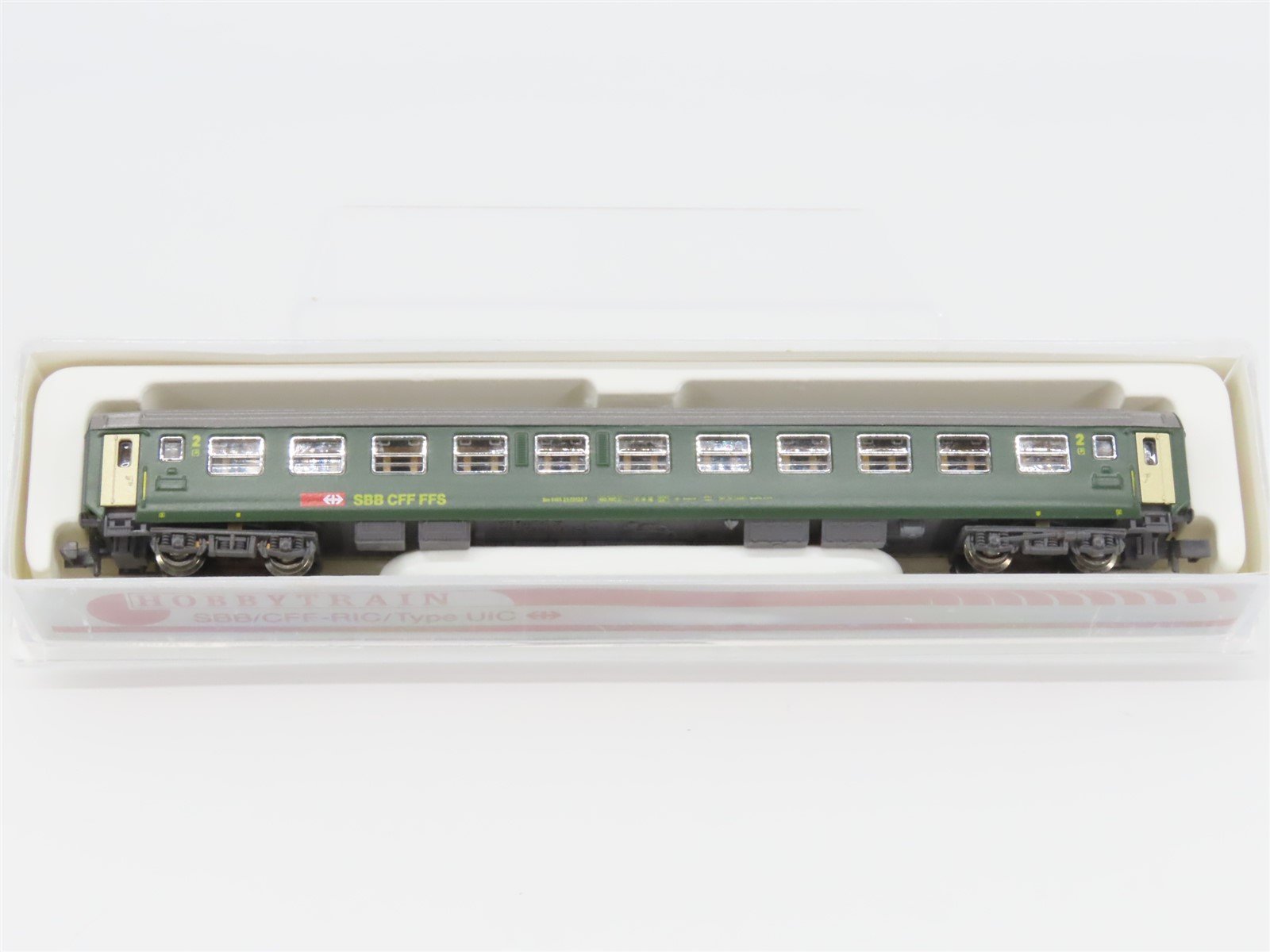 N Scale Hobbytrain 20003 SBB CFF FFS 2nd Class Coach Passenger #21-70132