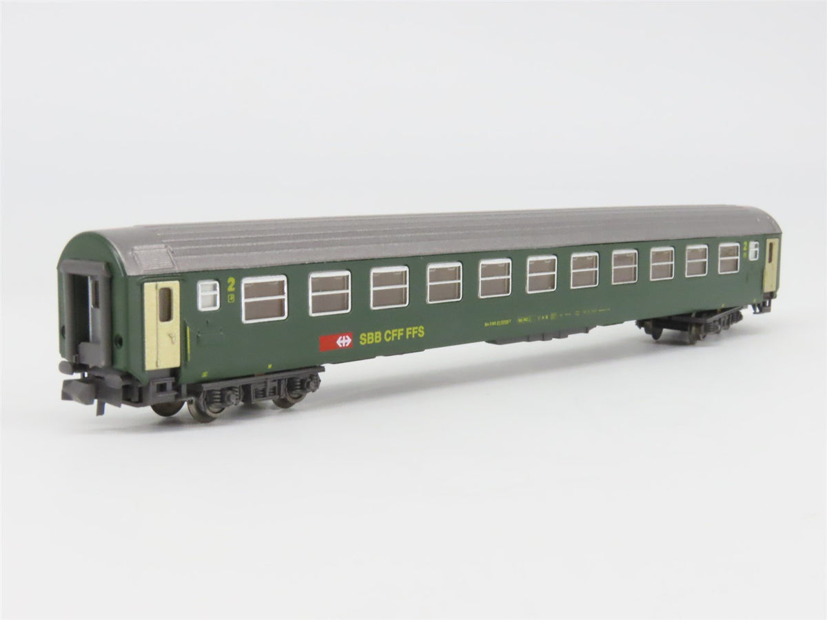 N Scale Hobbytrain 20003 SBB CFF FFS 2nd Class Coach Passenger #21-70132