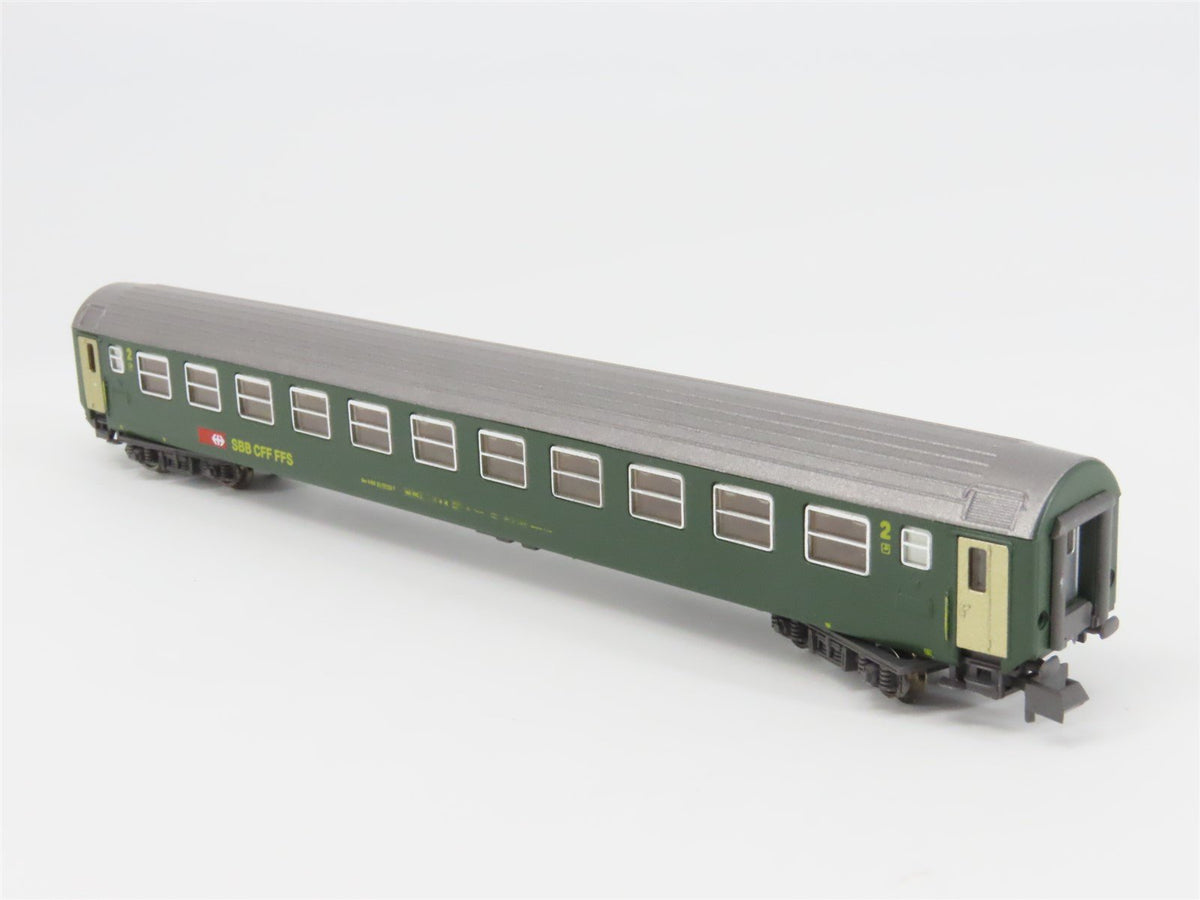 N Scale Hobbytrain 20003 SBB CFF FFS 2nd Class Coach Passenger #21-70132