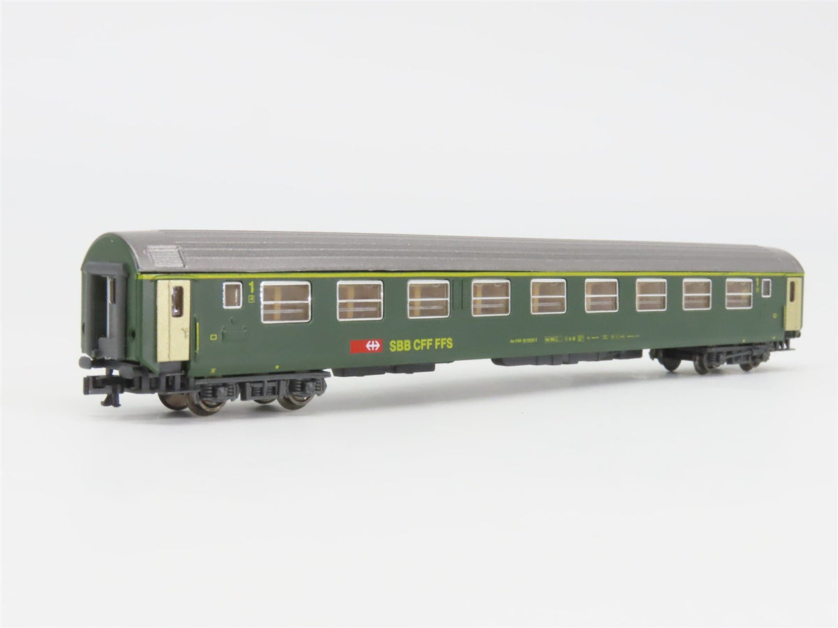 N Scale Hobbytrain 20001 SBB CFF FFS 1st Class Coach Passenger #19-70032