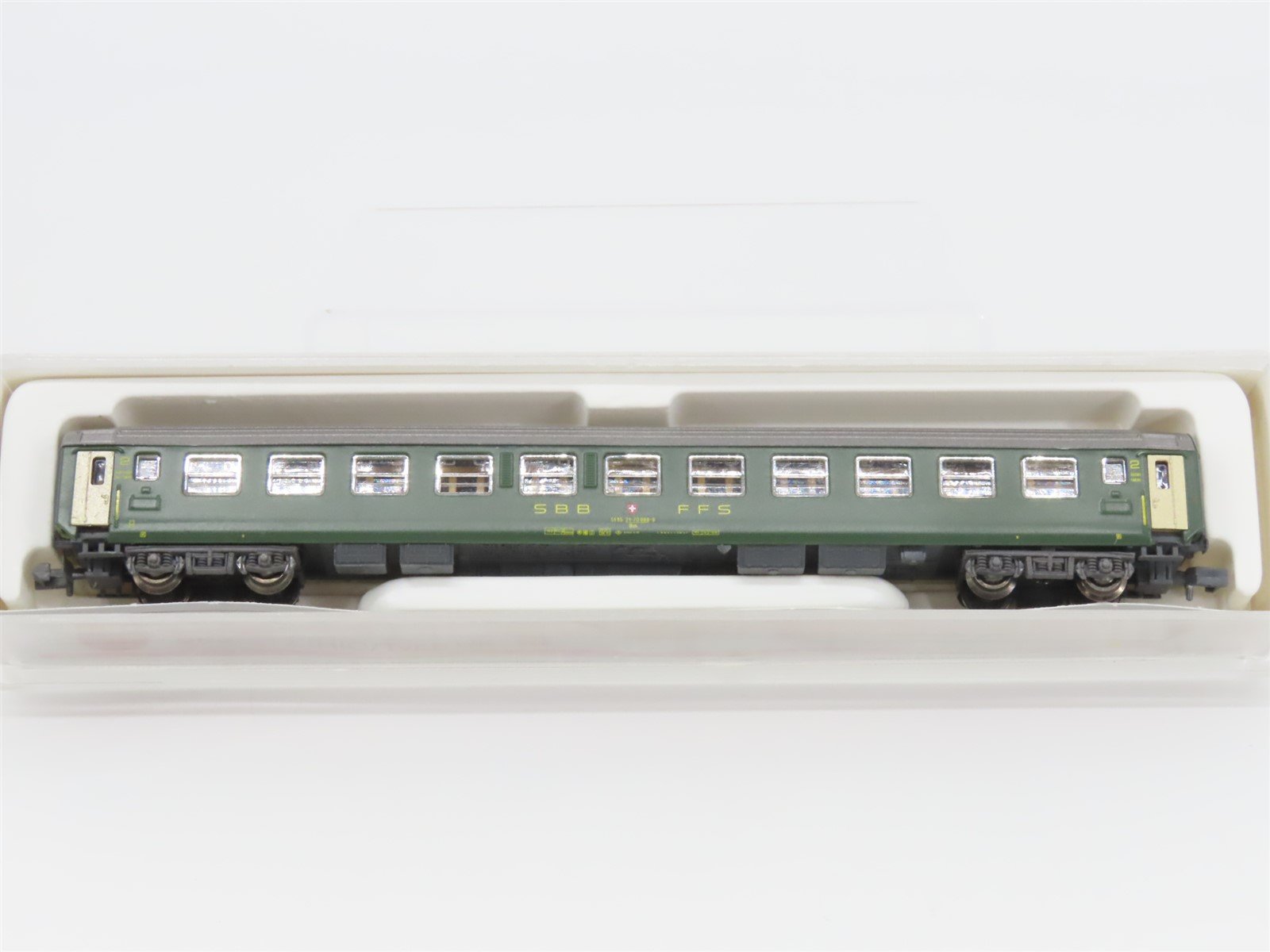 N Scale Hobbytrain 20013 SBB CFF FFS 2nd Class Coach Passenger #21-70089