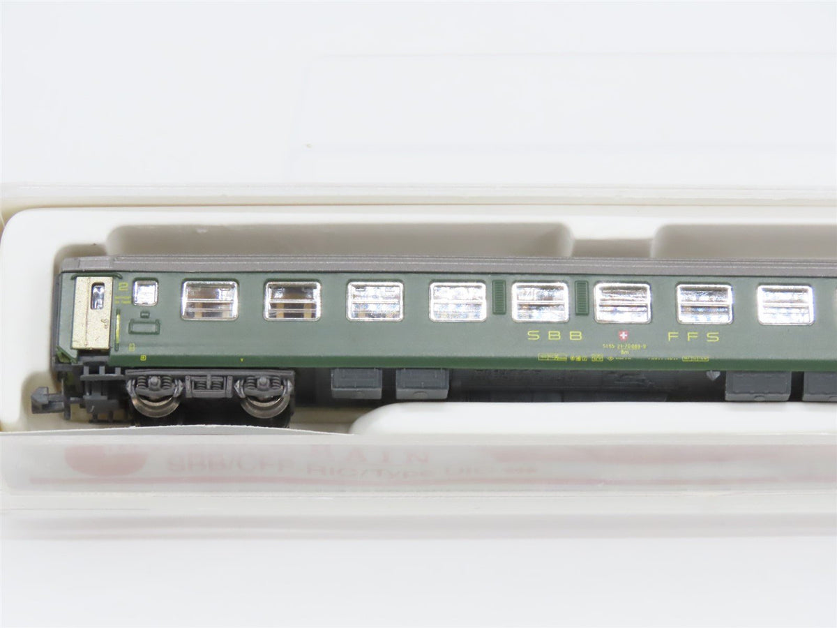 N Scale Hobbytrain 20013 SBB CFF FFS 2nd Class Coach Passenger #21-70089