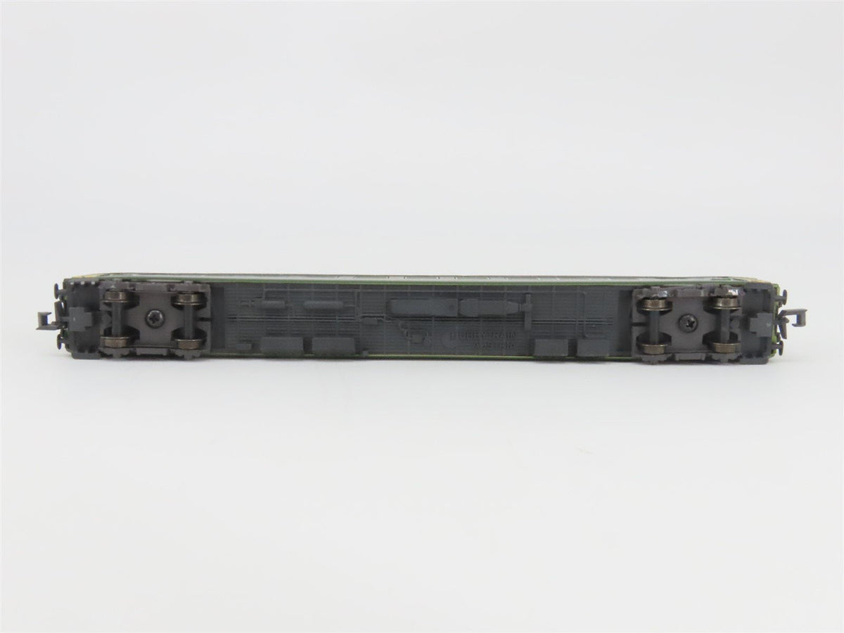 N Scale Hobbytrain 20013 SBB CFF FFS 2nd Class Coach Passenger #21-70089