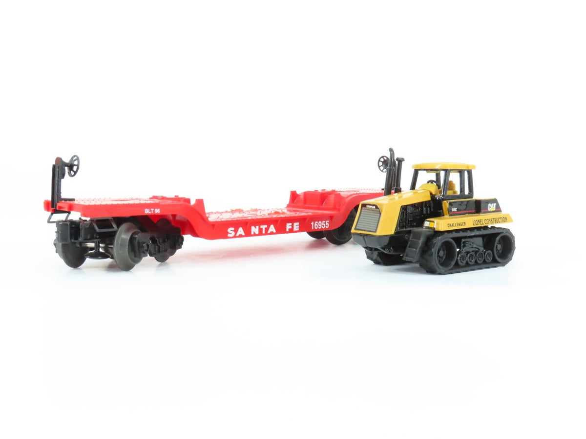 O Gauge 3-Rail Lionel 6-16955 ATSF Santa Fe Flat Car w/Ertl Challenger 16955