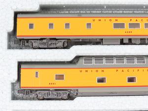 N KATO 106-087 UP City Of Los Angeles Passenger 11-Car Set w/Unitrack Display