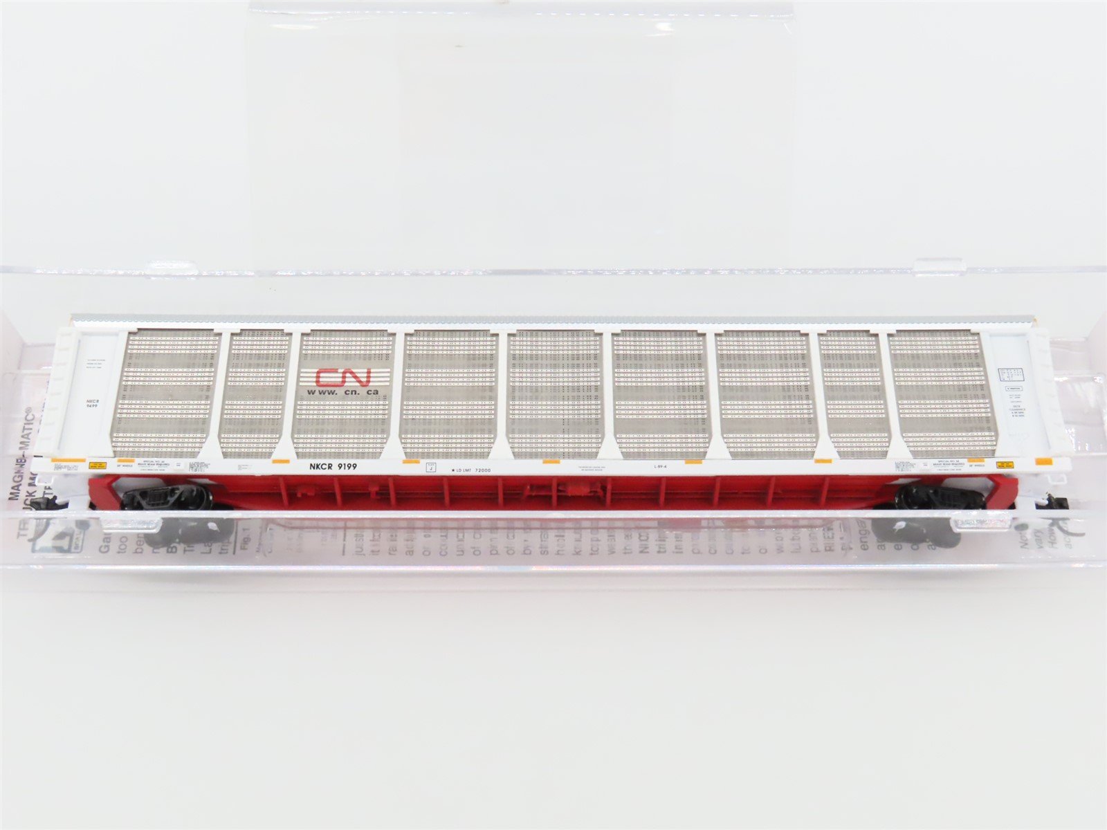 N Micro-Trains MTL 11100341 CN Canadian National 89' Auto Carrier NKCR9199