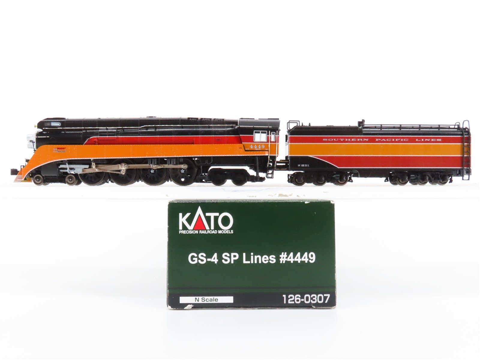 N Scale KATO 126-0307 SP Southern Pacific "Daylight" GS4 4-8-4 Steam #4449
