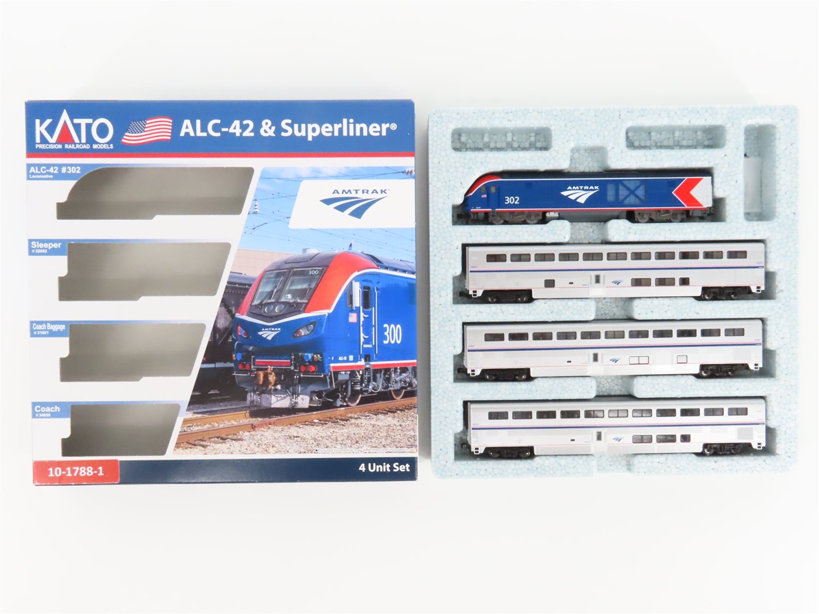N Scale KATO 10-1788-1 Amtrak ACL-42 Diesel w/ 3 Passenger Car Set