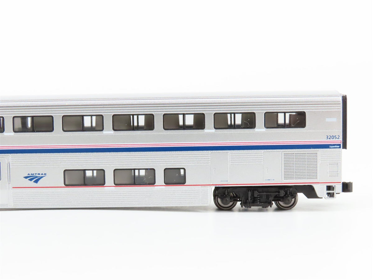 N Scale KATO 10-1788-1 Amtrak ACL-42 Diesel w/ 3 Passenger Car Set