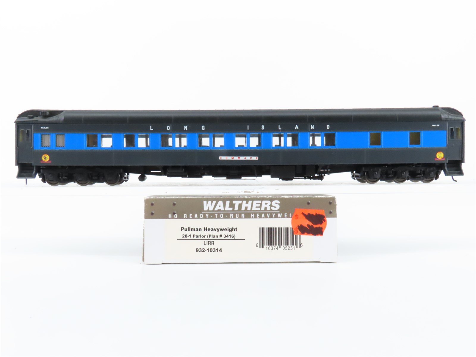 HO Walthers 932-10314 LIRR Pullman Heavyweight Parlor Passenger Custom "Commack"