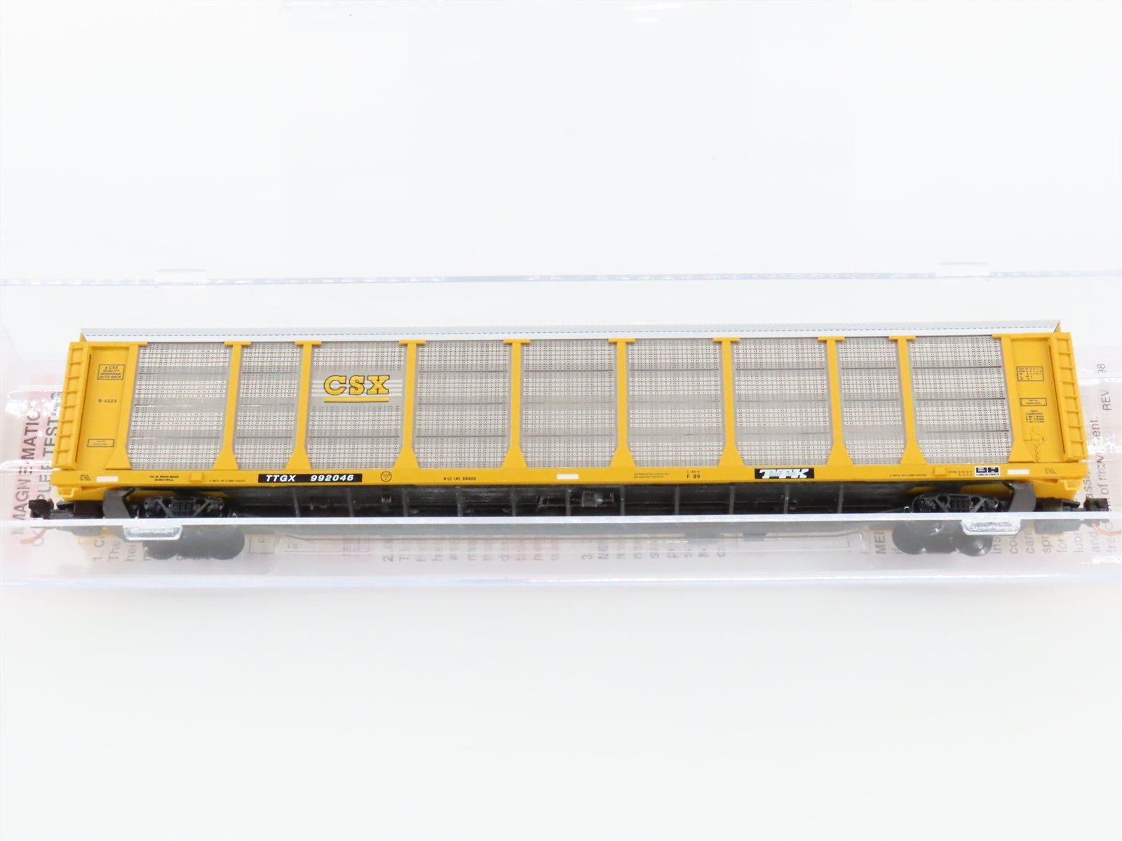 N Scale Micro-Trains MTL 11100111 TTGX CSX 89' Closed Auto Rack Car #992046
