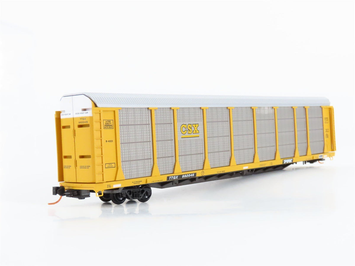 N Scale Micro-Trains MTL 11100111 TTGX CSX 89&#39; Closed Auto Rack Car #992046