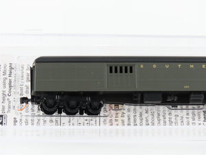 N Scale Micro-Trains MTL 14700330 SR Southern Railway 70' Baggage Passenger 543