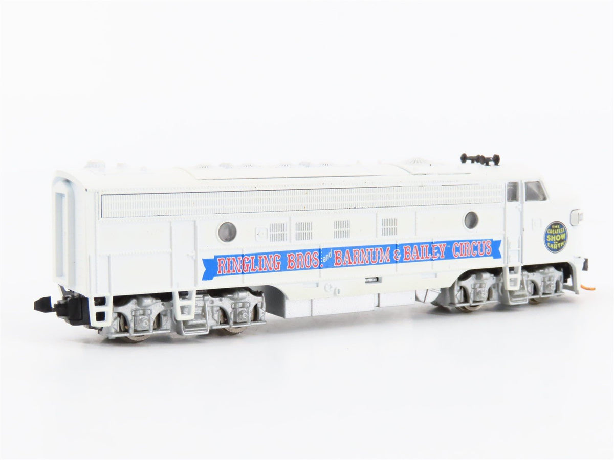 N Micro-Trains MTL / Model Power 98500732 Ringling Bros. Circus FP7 Diesel #7889
