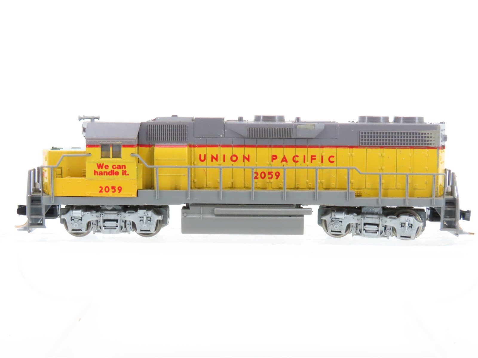 N Scale KATO UP Union Pacific "We can handle it." EMD GP38-2 Diesel #2059