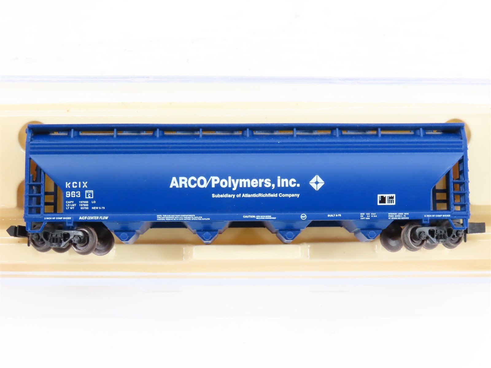 N Scale Atlas 39641 KCIX Arco Polymers, Inc. 4-Bay Centerflow Hopper #963