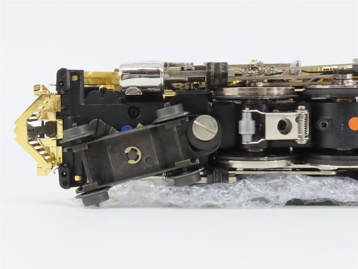 O Gauge 3-Rail Lionel 6-28062 100th Anniversery Gold 700E Hudson Steam wDisplay