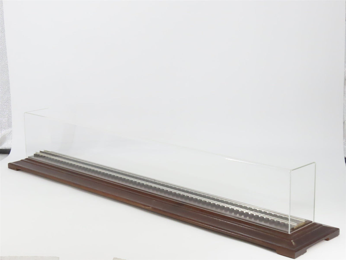 O Gauge 3-Rail Lionel 6-28062 100th Anniversery Gold 700E Hudson Steam wDisplay