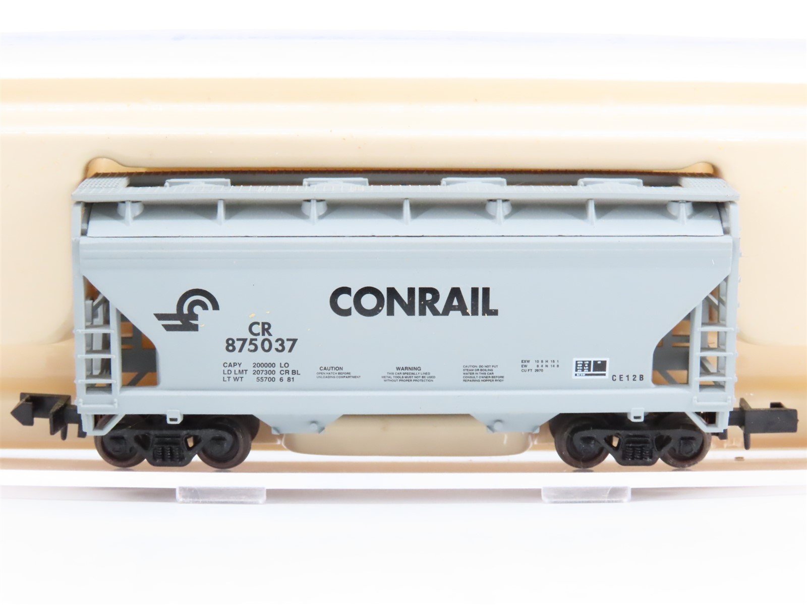 N Scale Atlas 39141 CR Conrail 2-Bay Centerflow Hopper #875037