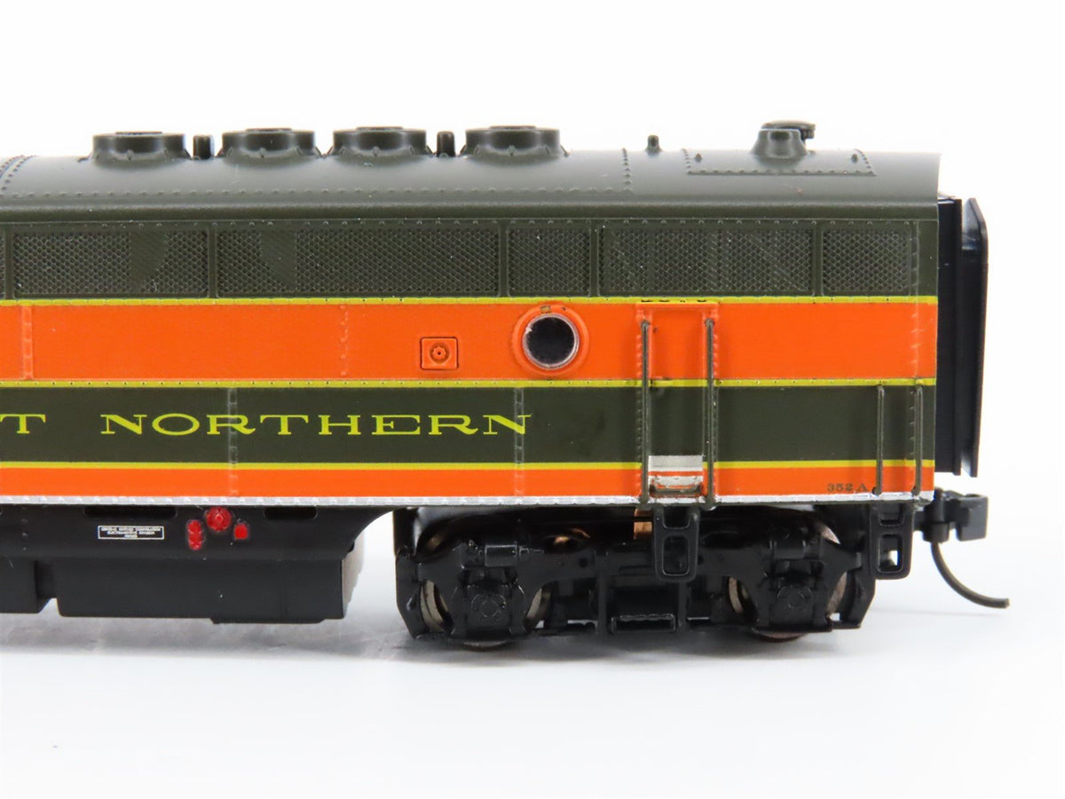 N Broadway Limited BLI 3482 GN Great Northern F3 A/B Diesel Set wDCC &amp; Sound