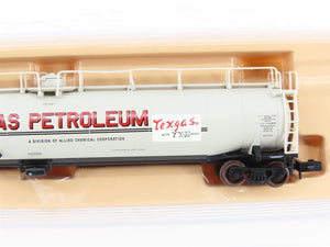 N Scale Atlas 37083 ACSX Union Texas Petroleum 33K Gallon Tank Car #933025
