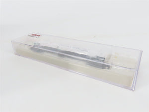 N Scale Atlas 37012 SHPX Pyrofax Gas 33,000 Gallon Tank Car #17003