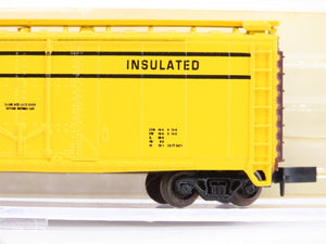 N Scale Atlas 3331 RBNX Fruit Growers Express 40' Plug Door Box Car #82072
