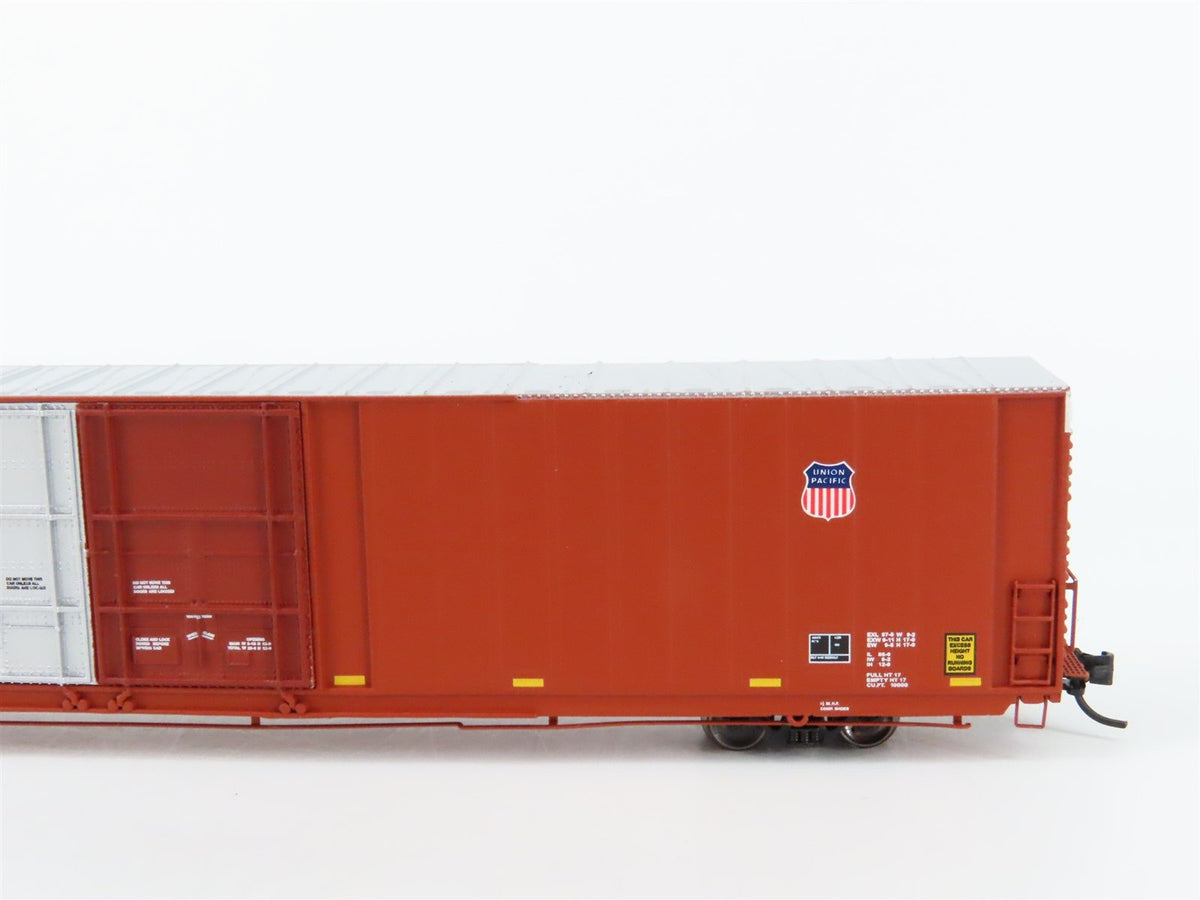 N Scale Trainworx 2907-16 UP CNW Union Pacific 86&#39; Auto Parts Box Car 92257