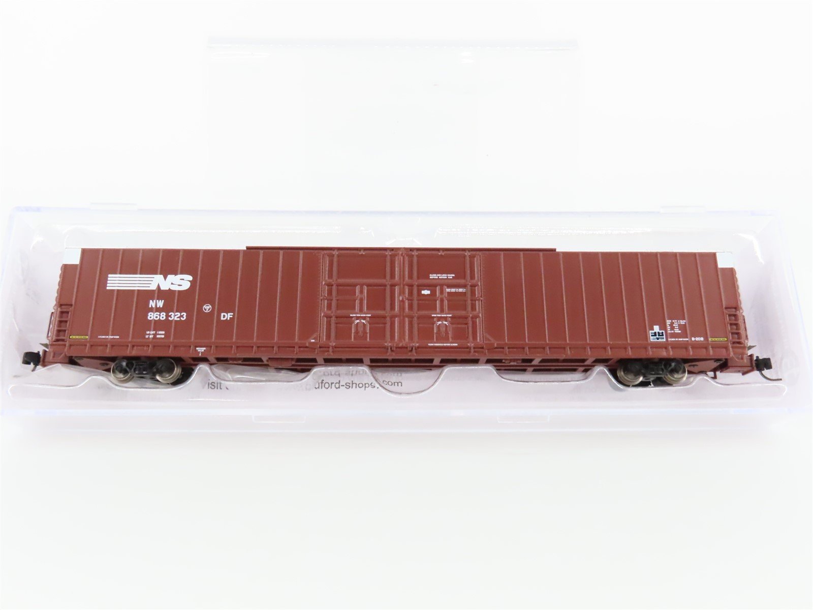 N Bluford Shops 86677 NS Norfolk Southern 86' Auto Parts Box Car 868323