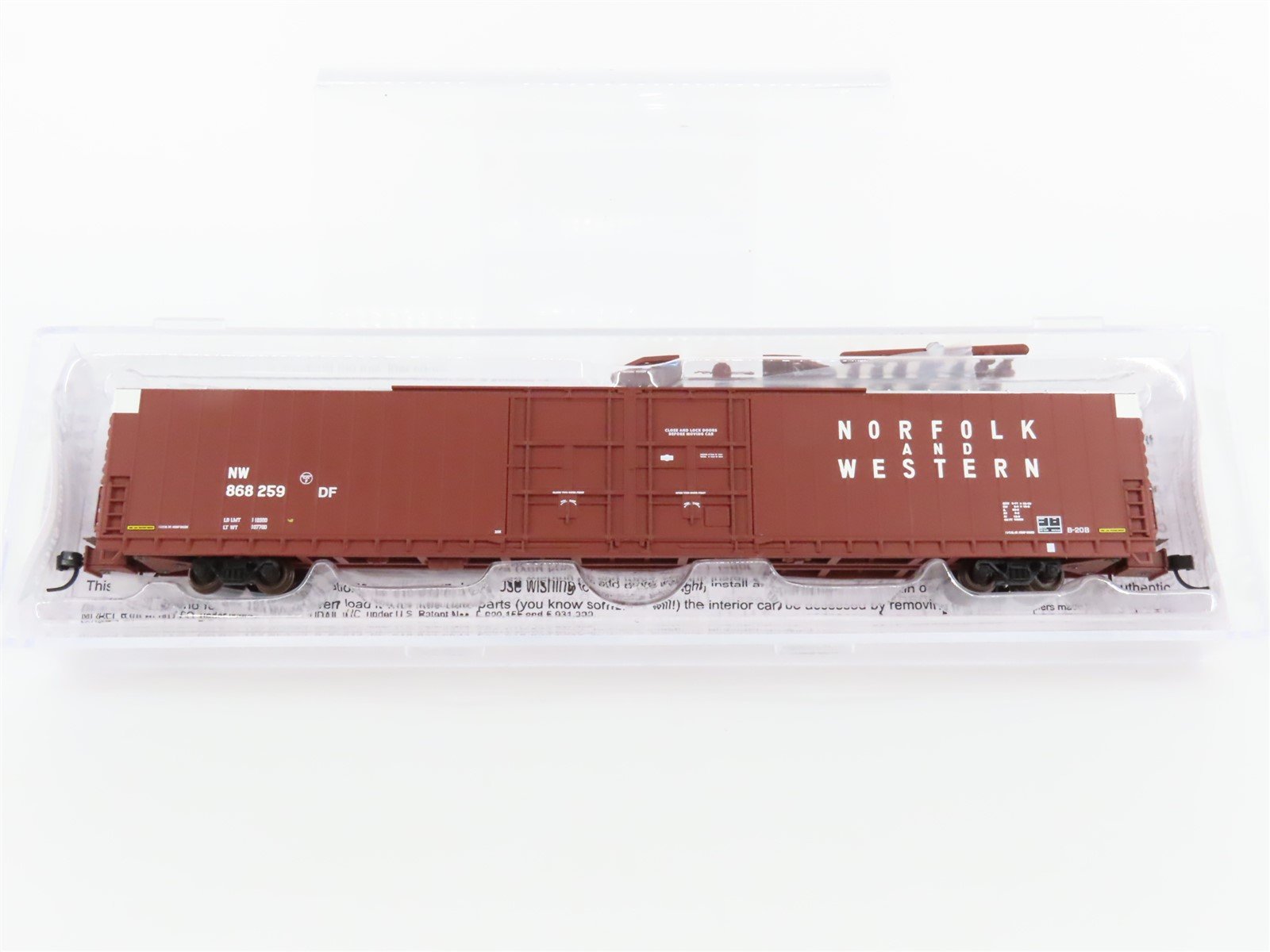 N Bluford Shops 86422 N&W Norfolk & Western 86' Auto Parts Box Car NW868259