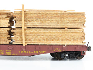 LOT of 2 HO Scale ATSF Santa Fe & UP Union Pacific Flat Cars w/ Custom Loads