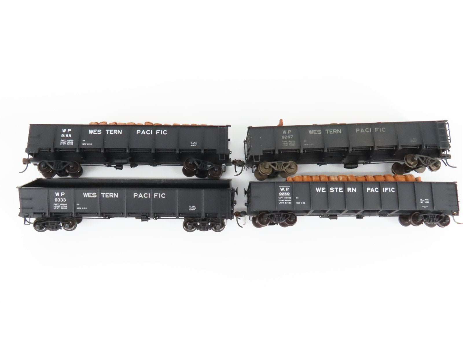 LOT of 4 HO Scale WP Western Pacific Gondolas w/ Custom Loads